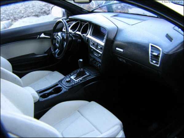 1:18 Audi S5 V8 Coupe schwarz mit 20´ BBS Echt-Alufelgen inkl. OVP